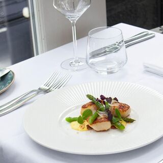 Stones Restaurant - 6