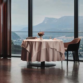 Castel fine dining - 3