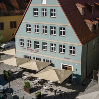 Ehemalige Sparkasse - 1