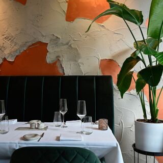 Restaurant 273 - 9