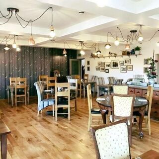 Charlton Arms - 6